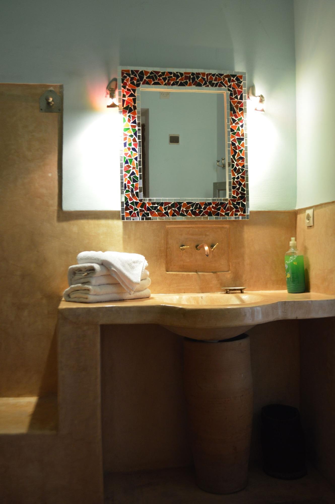 Dar Ihssane Hotel Marrakesh Exterior photo
